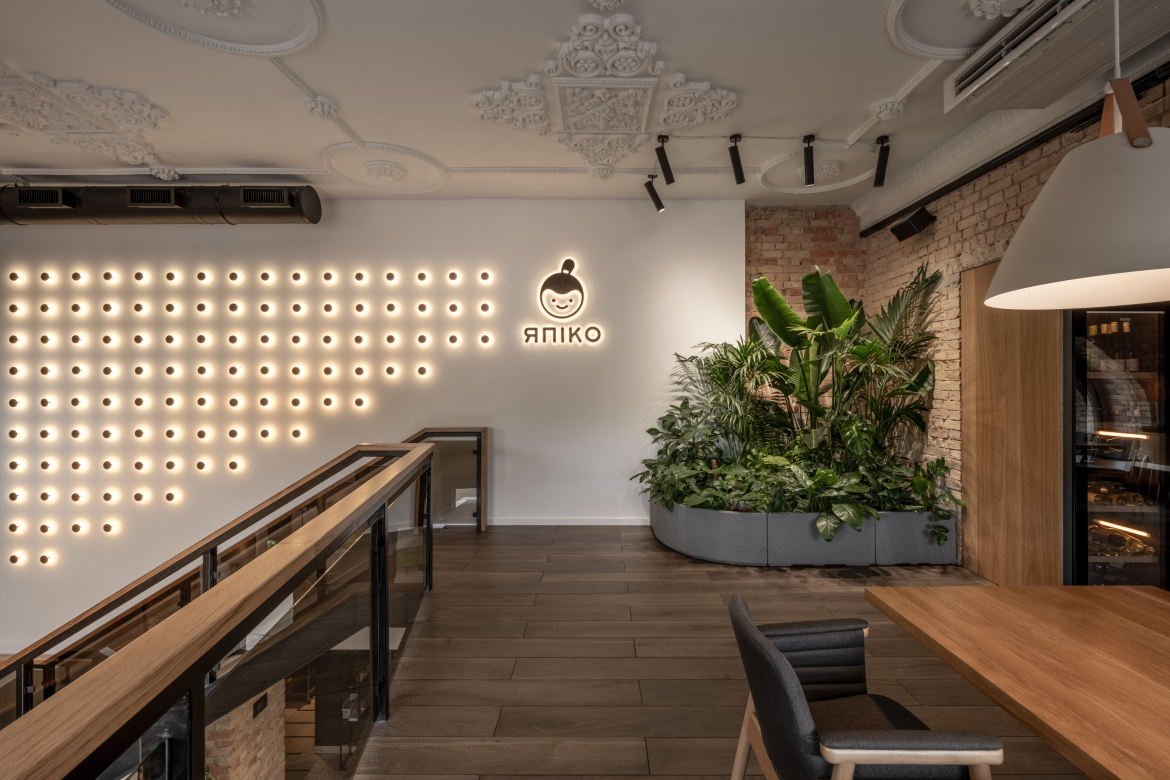 м. Київ Проспект Берестейський, 45