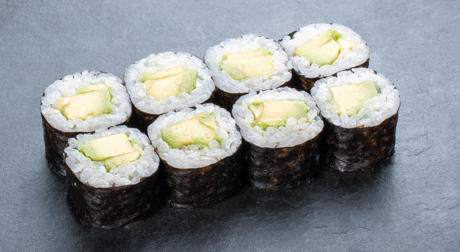  Рол макі з авокадо з доставкою від Yaposhka