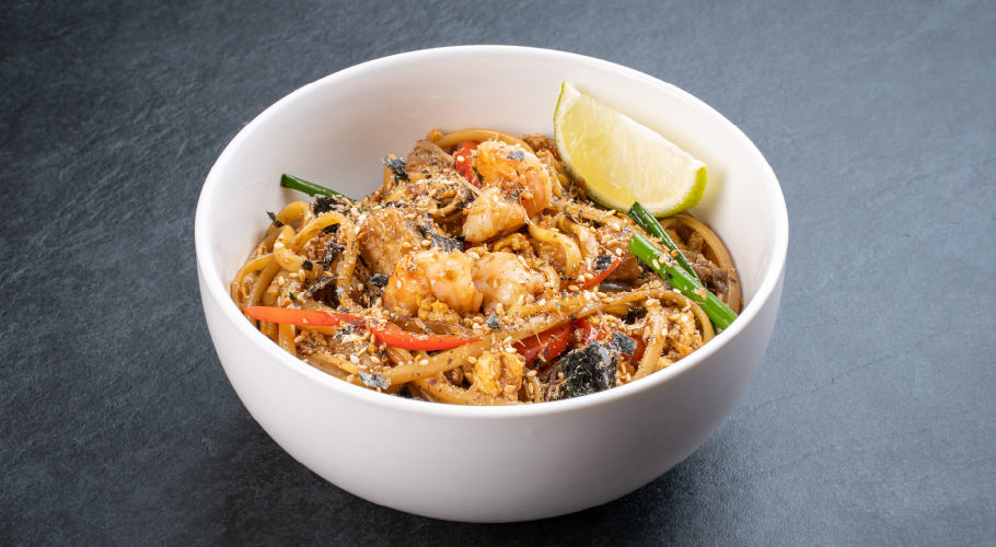  Удон з морепродуктами та соєвим світ чилі з доставкою від Yaposhka