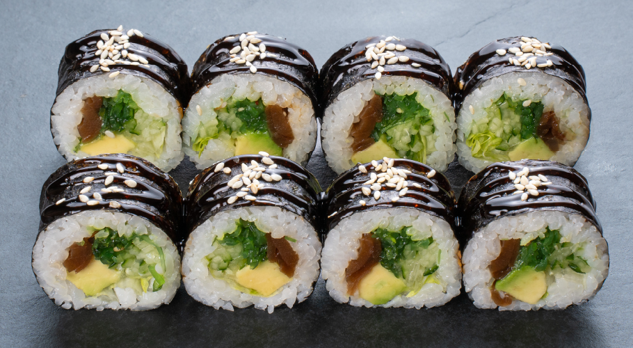  Рол Футомакі з авокадо та овочами з доставкою від Yaposhka