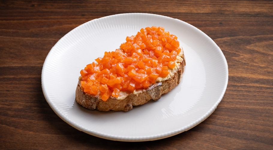  Тост з лососем та місо маслом з доставкою від Yaposhka